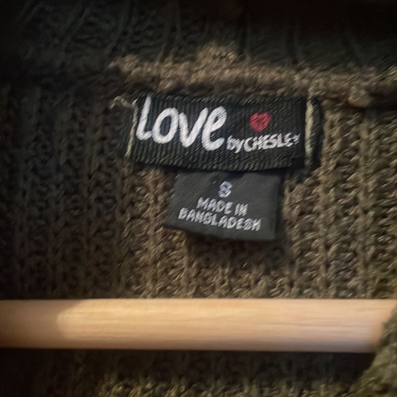 Love by Chelsea green thin knit sweater with hood - Picture 4 of 4